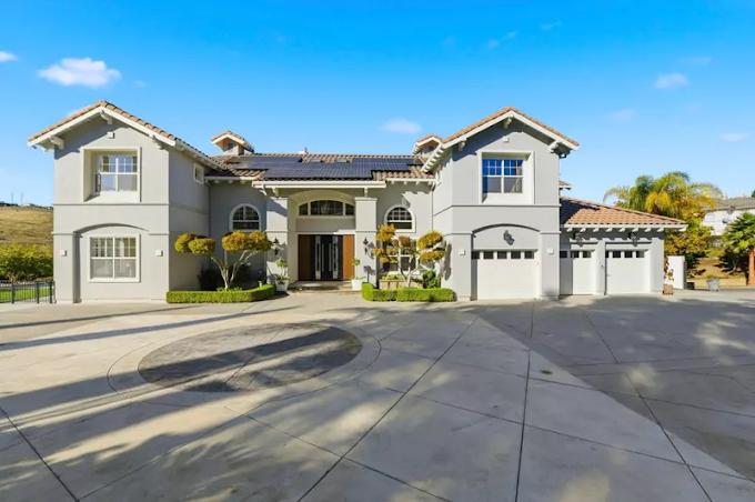 How I Saved $50,000 Using a Commercial Lease Negotiation Checklist